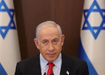 Israel bombardeia campo de refugiados em Gaza e mata 50 pessoas