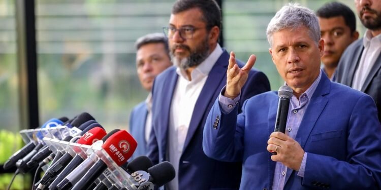 Agricultores do AM afetados pela estiagem terão recursos de R$ 17 milhões do Governo Federal