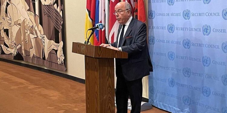 Brasileiros vão sair de Gaza via Egito, diz chanceler brasileiro