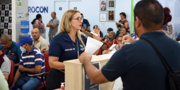Feirão Limpa Nome: Procon-AM promove renegociação de dívidas da conta de energia elétrica