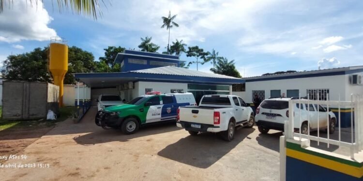 Homem é preso por homicídio tentado e cárcere privado da companheira em Nova Olinda do Norte