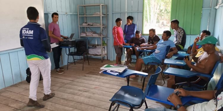 Idam_CAF-para-agricultores-indigenas