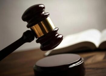 Justiça condena mulher à prisão por manter ‘relacionamento amoroso’ com menino de 12