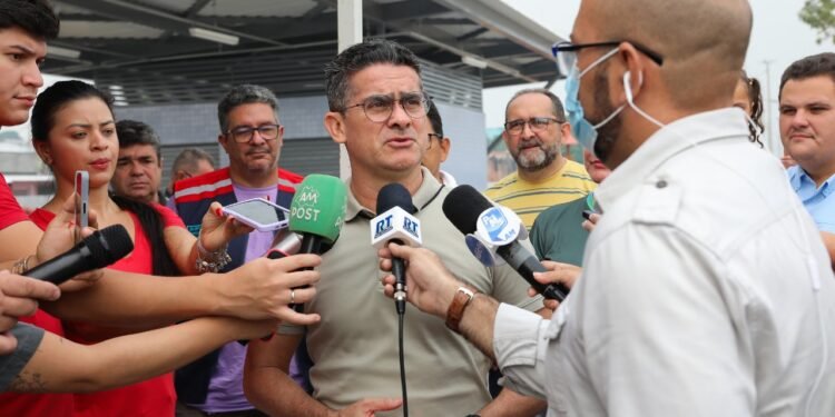 Boi Manaus é adiado e festa de aniversário da capital é reduzida devido à fumaça