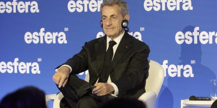 Sarkozy diz que Barroso está pronto para 'uma outra presidência', em referência ao Planalto