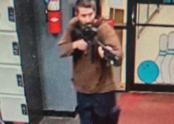 Tiroteio nos eua com 22 mortos