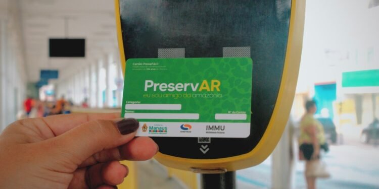 Cartão Passa Fácil tem edição especial em homenagem ao aniversário de Manaus