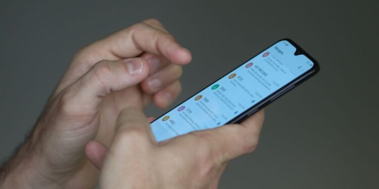 uso_de_smartphone_e_celular