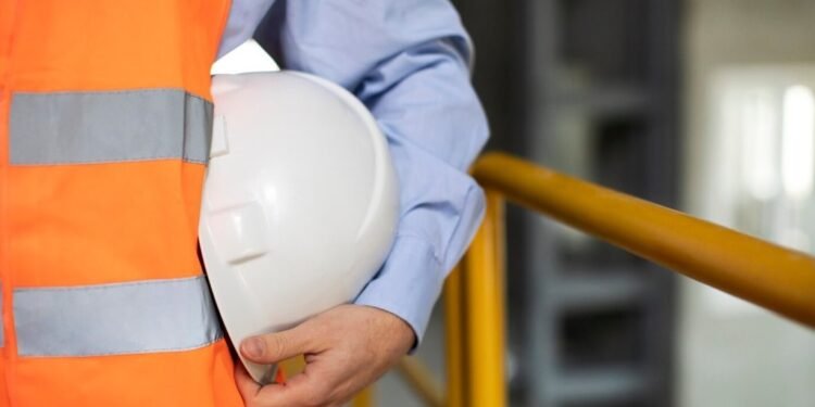 Acidentes de trabalho causam uma morte a cada quatro horas no Brasil; como prevenir?