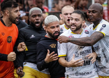 Amazonas FC renova contrato