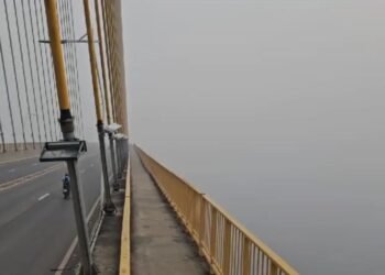 Fumaceiro encobre Manaus; efeito já dura uma semana: ‘pior que nos outros dias’