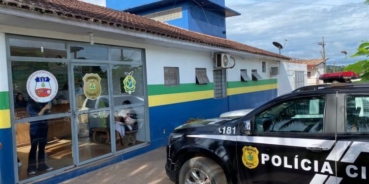 PC-AM_FACHADA-DIP-DE-PRESIDENTE-FIGUEIREDO