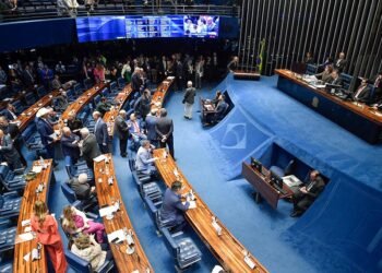 PEC que limita pedido de vista e decisão monocrática em tribunais pode ser votada nesta terça-feira, 21