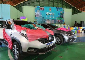 Prefeitura de Manaus entrega diversos equipamentos