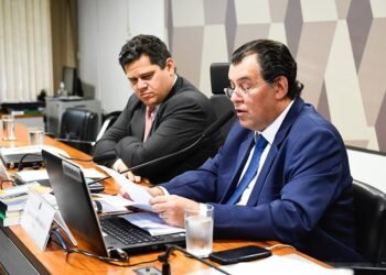 Braga apresenta relatório à CCJ e Reforma Tributária pode ser votada na terça-feira, 7