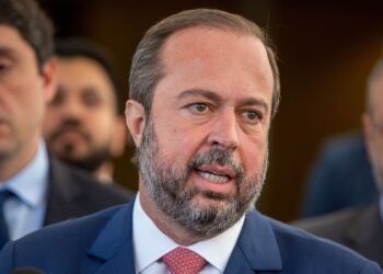 alexandre-silveira-1