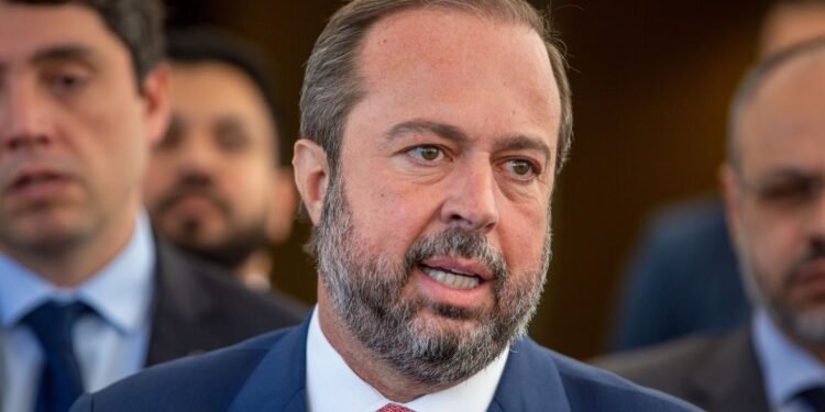 alexandre-silveira-1