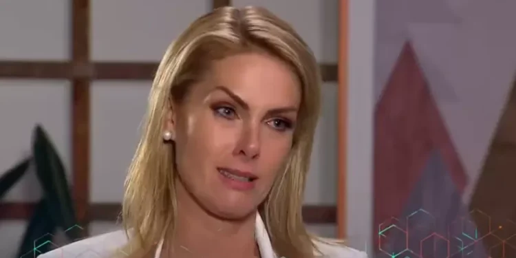 ana-hickmann-ent