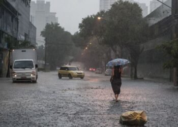 Chuva deixa seis mortos em São Paulo