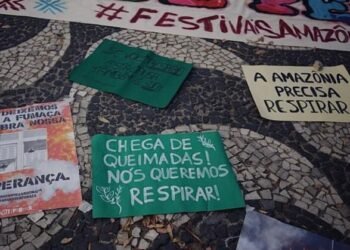 cultura_exposicao_lambe_lambe