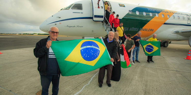 Brasileiros repatriados