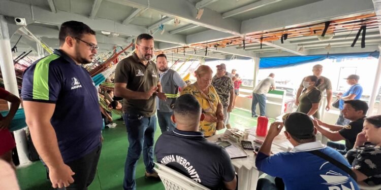 pessoas devem utilizar transportes intermunicipais no AM