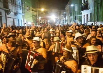 foto forrozeiros com sanfonas