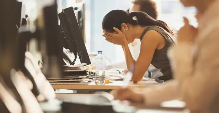 Síndrome de burnout: atenção à própria saúde mental contribui para prevenção