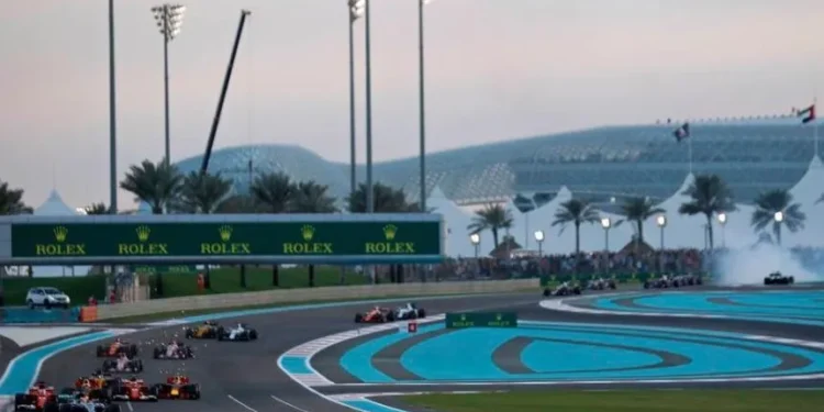 Hamilton reclama de carro imprevisível após sair no Q2 de Abu Dabi