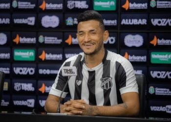 Nacional anuncia contratação do meia-atacante Rogério Melo