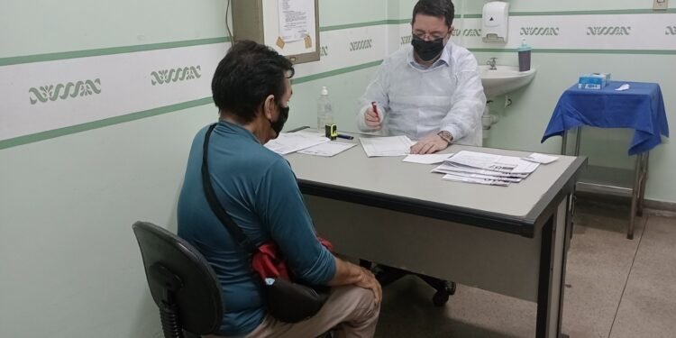 Novembro Azul: conheça as principais causas do câncer de próstata e a importância de procurar um profissional