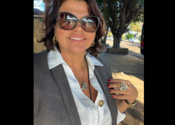 Professora com short-saia se disse ‘indignada’ ao ser barrada em fórum