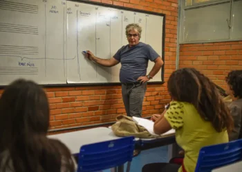 programa-poupanca-ensino-medio