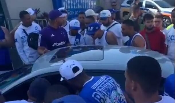Foto torcedores cruzeiro