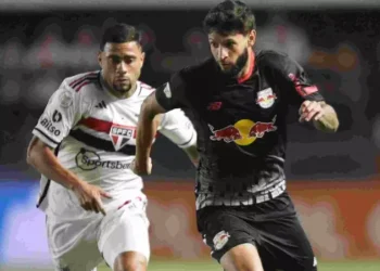 foto jogadores são paulo e bragantino