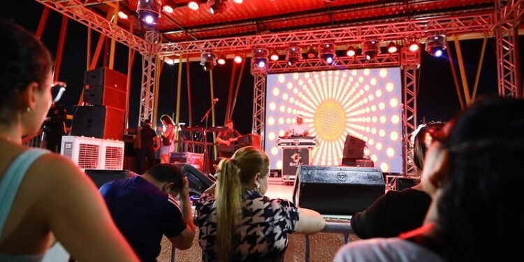 ‘Tardezinha’ na Casa de Praia Zezinho Corrêa confira atrações deste fim de semana