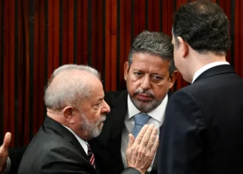 Lula-e-congresso