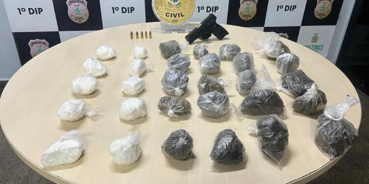 PC-AM MATERIAL APREENDIDO (5)