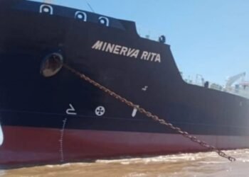 Navio Fundeado