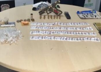 'cabeça' foi preso com armas e drogas