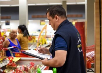 Procon-AM divulga pesquisa de preços de itens da Ceia Natalina