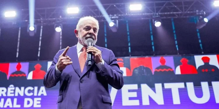 Lula comemora Dino no STF