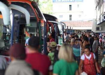 Operação Natal Feliz: reforço na fiscalização nos transportes intermunicipais inicia na sexta-feira