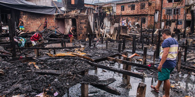 Incêndio Manaus