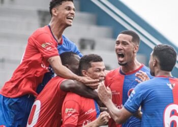 Parintins comemora liderança no Campeonato Amazonense de Futebol