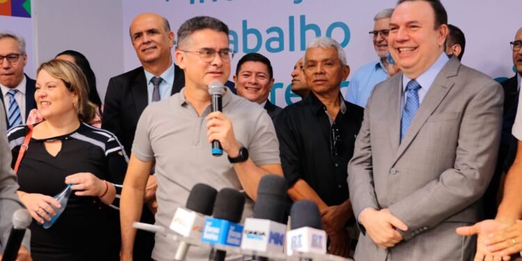 David Almeida inaugura espaço da OAB na Central do Empreendedor, no shopping Phelippe Daou