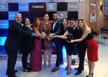 Rádio Rios recebe prêmio de Melhor emissora de rádio de 2023