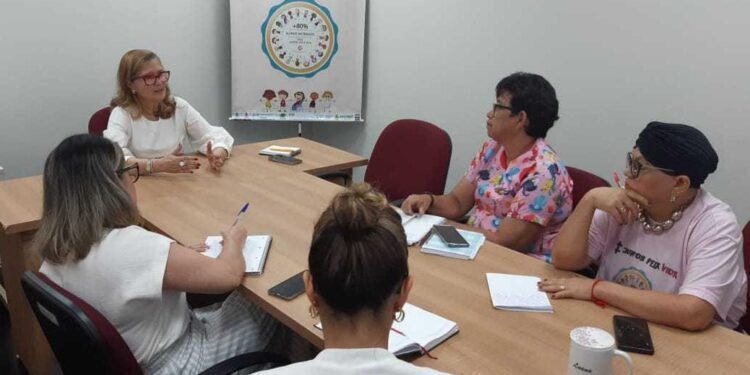 Ministério Público do AM quer garantir adesão de escolas particulares ao projeto Juntos Pela Vida