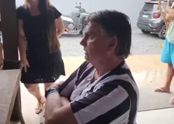 Bolsonaro diz que pode ser ‘um cara horrível’, mas que Lula é ‘péssimo’