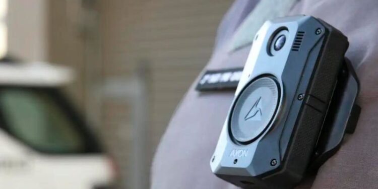 cameras_uniformes